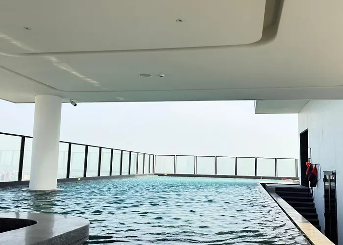 Rama9 Cassia & Siamese Appartement *